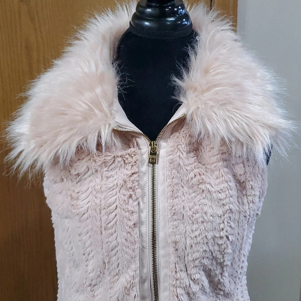 Marc new york Andrew Marc rose pink faux fur zip vest - Picture 2 of 6